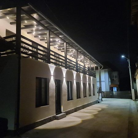 Urbanist Guest House Călimăneşti Εξωτερικό φωτογραφία